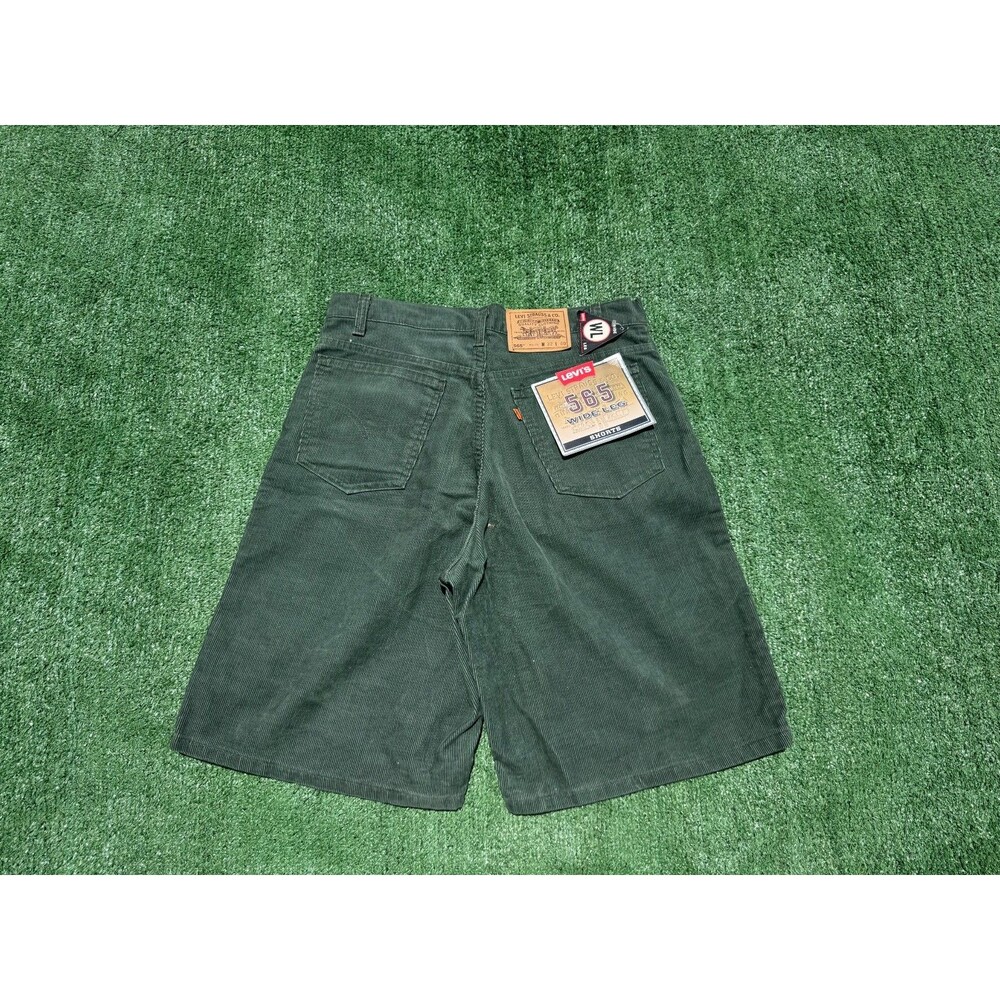 Men’s Very Rare wide Leg Green corduroy Levi’s 565 Orange Tab Jorts NWT, Size 32